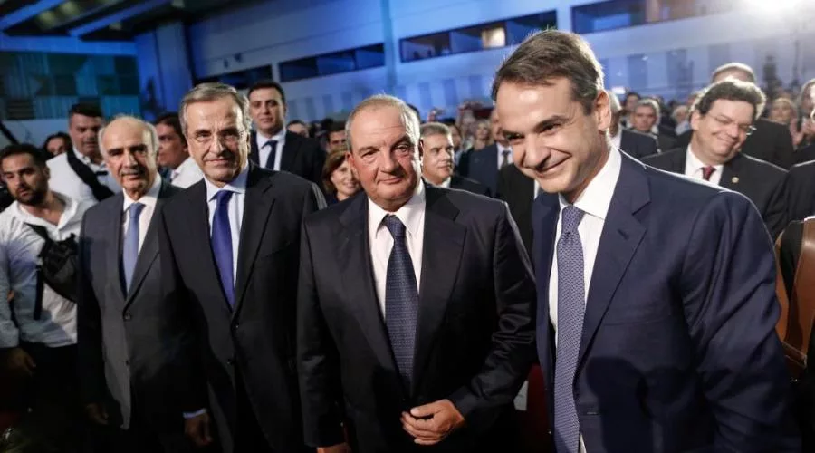 mitsotakis karamanlis samaras 2222222 2.jpg